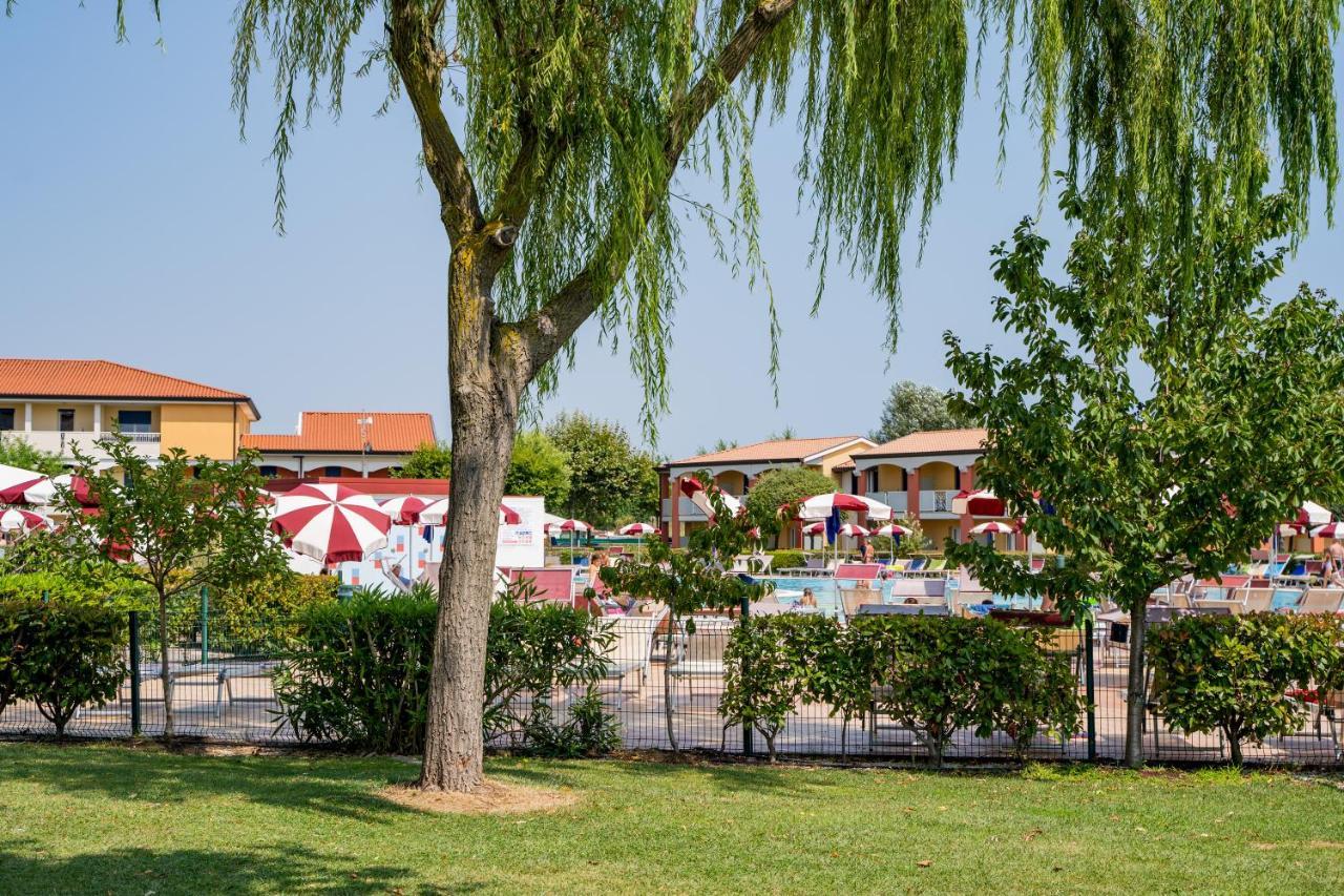 Pini Village Lido Altanea Καόρλε Εξωτερικό φωτογραφία