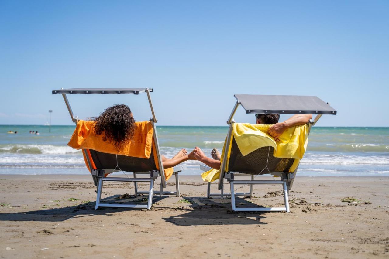 Pini Village Lido Altanea Καόρλε Εξωτερικό φωτογραφία